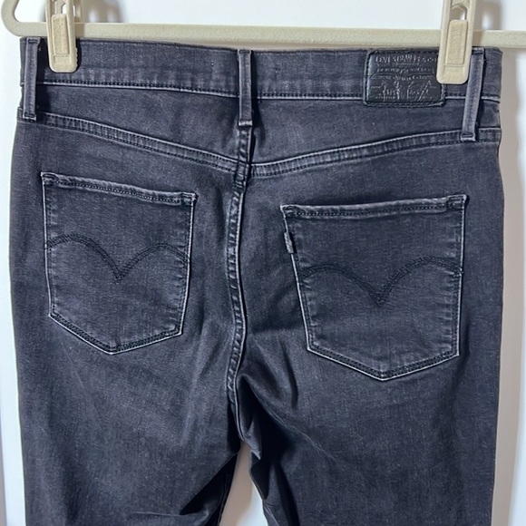 Levi’s 720 Super Skinny Distressed Jeans - Picture 8 of 11